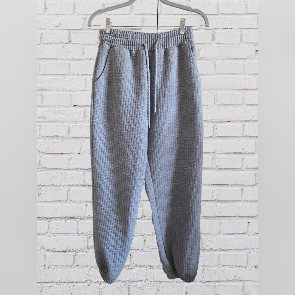 KYOYO Gray Quilted Textured Jogger Pants